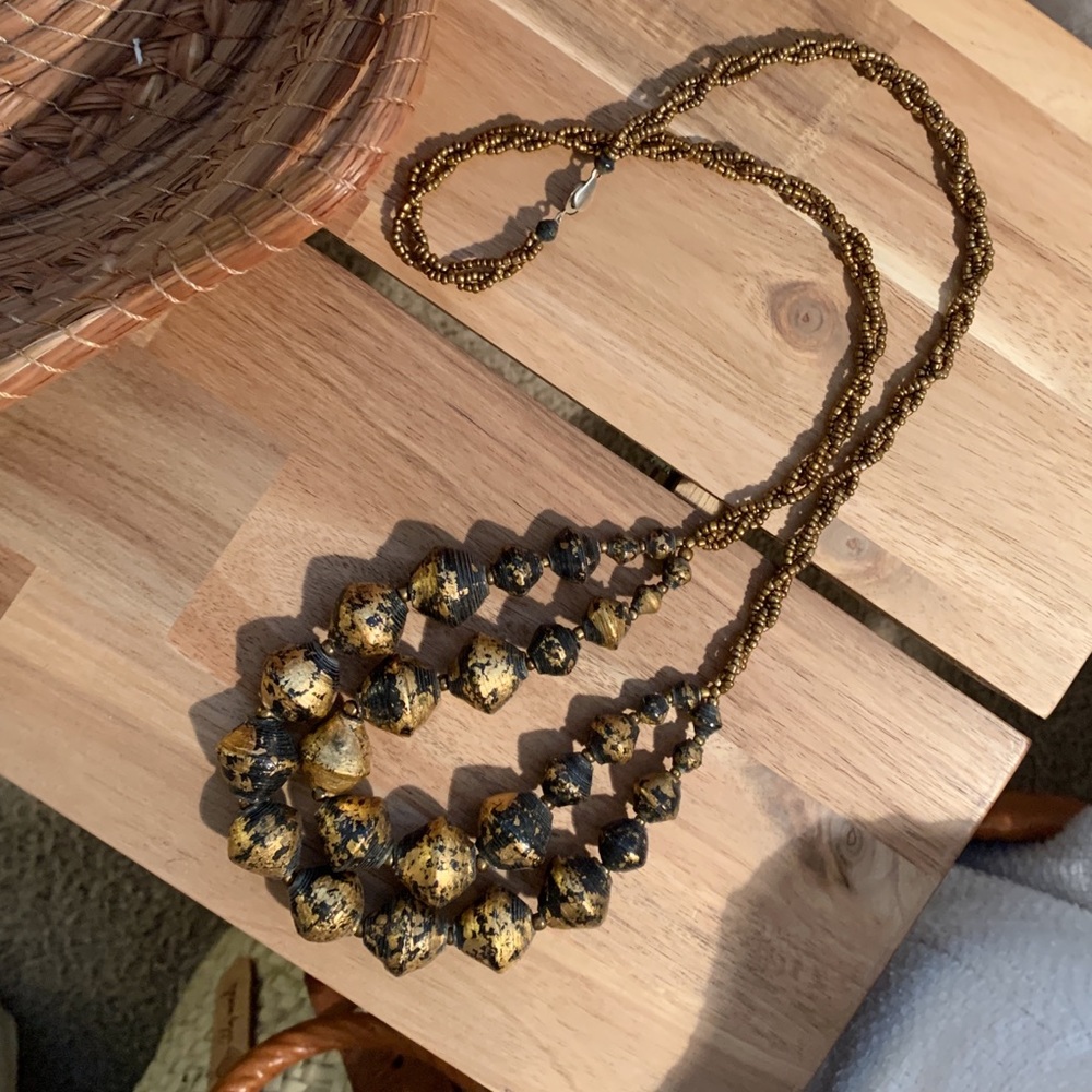 Genuine 31 Bits layered necklace